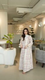 ⁦عباية شتوية WR⁩ - الصورة ⁦2⁩