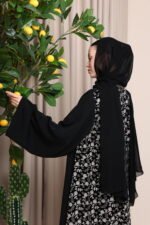 ⁦عباية مخمل W256⁩ - الصورة ⁦7⁩