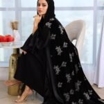 عباية مخمل W251